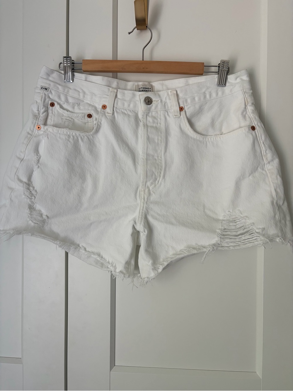 Citizens of Humanity Annabelle White Distressed Denim Shorts | 30